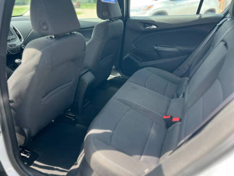 2017 Chevrolet Cruze LT Auto