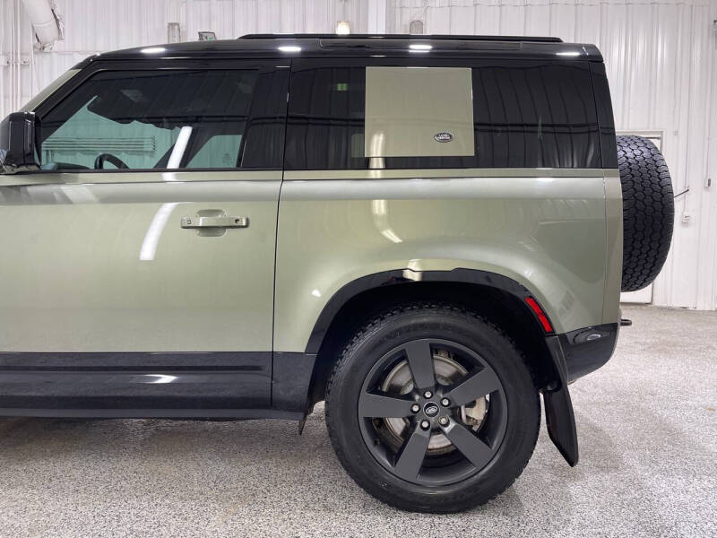 2022 Land Rover Defender 90 X-Dynamic HSE