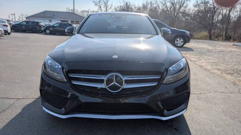 2016 Mercedes-Benz C-Class C300 photo 2