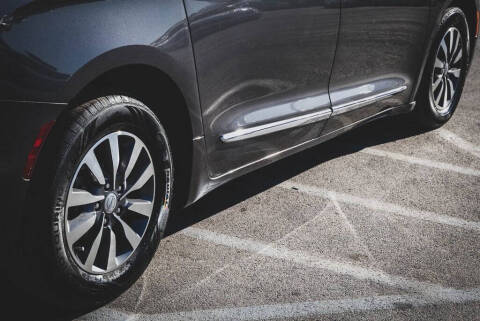 2020 Chrysler Pacifica Touring L Plus