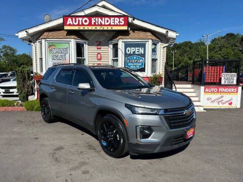 2023 Chevrolet Traverse LT Cloth