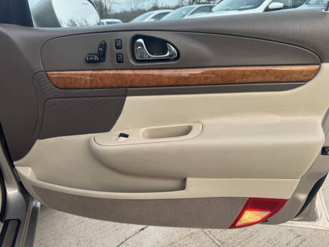 2002 Lincoln Continental