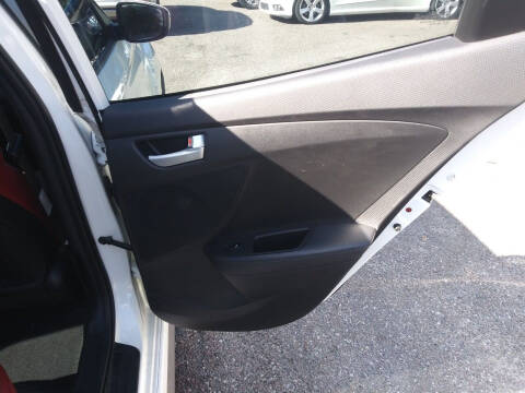 2015 Hyundai Veloster Turbo R-Spec