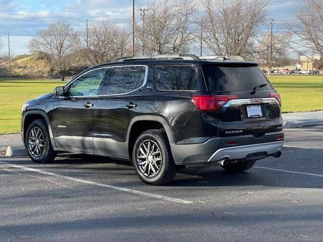 2017 GMC Acadia SLT-1