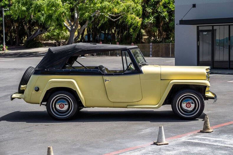 1950 Willys Jeepster