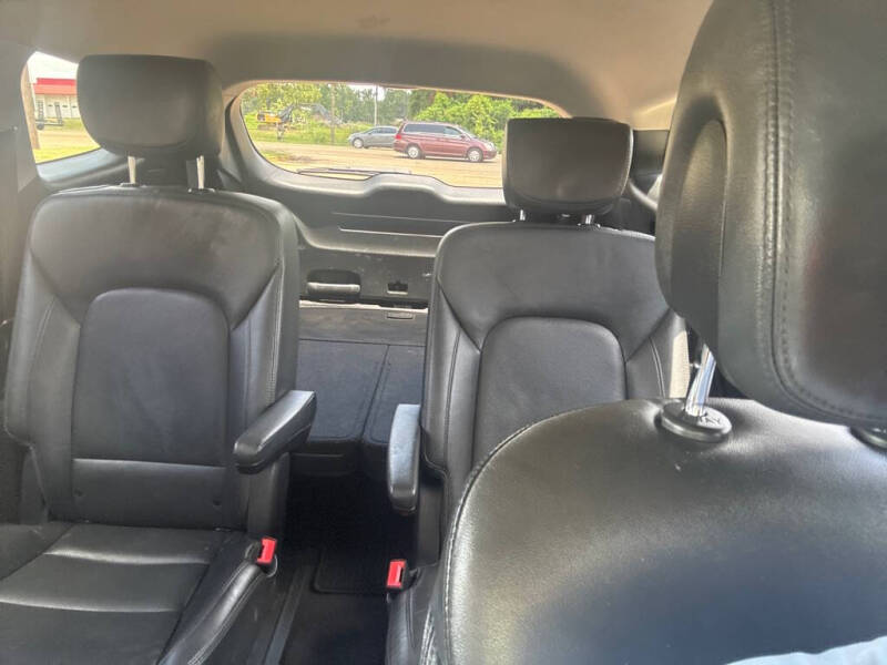 2017 Hyundai Santa Fe SE