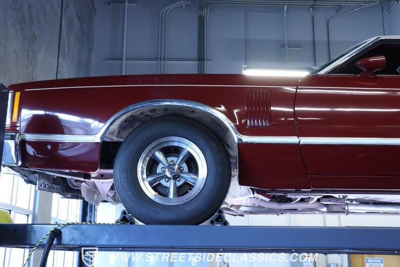 1977 Ford Thunderbird