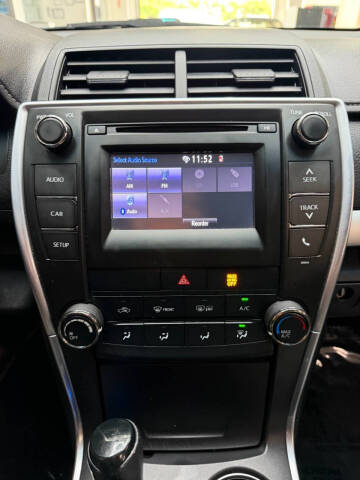 2016 Toyota Camry LE