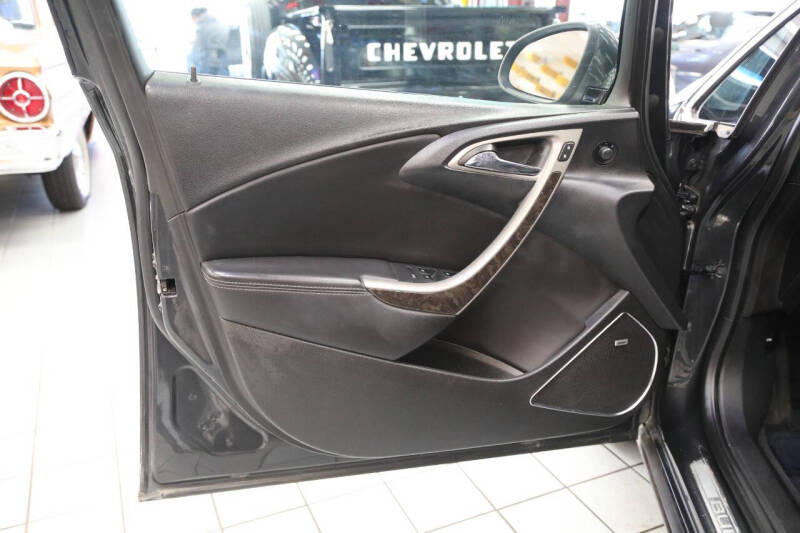 2014 Buick Verano Leather Group