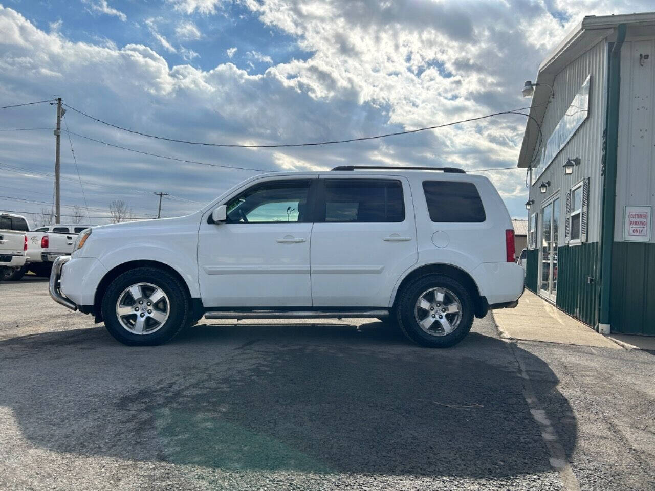 2011 Honda Pilot for sale at Upstate Auto Gallery in Westmoreland, NY