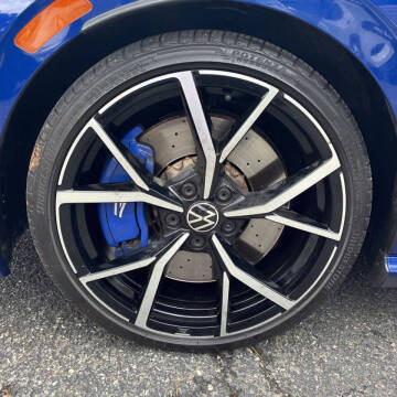 2022 Volkswagen Golf R 4Motion