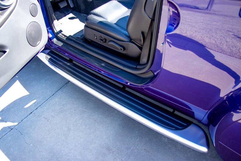 2004 Chevrolet SSR LS