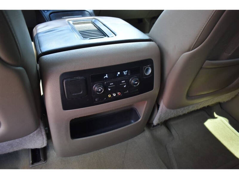 2015 Chevrolet Suburban LTZ