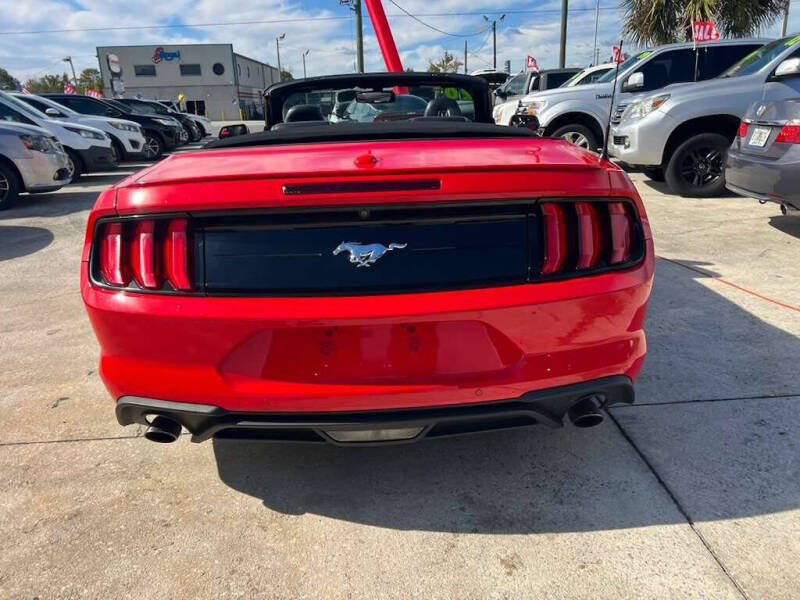 2020 Ford Mustang EcoBoost Premium