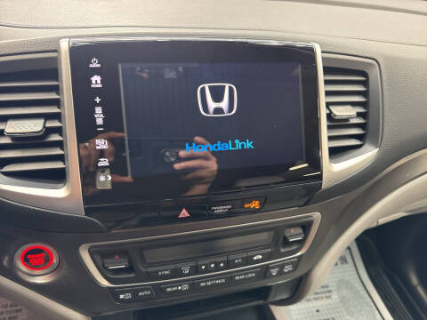 2017 Honda Pilot EX w/Honda Sensing