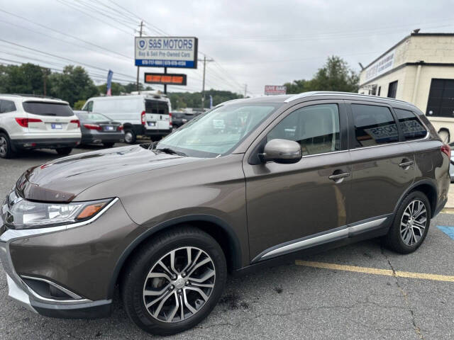 2018 Mitsubishi Outlander for sale at S & S Motors in Marietta, GA