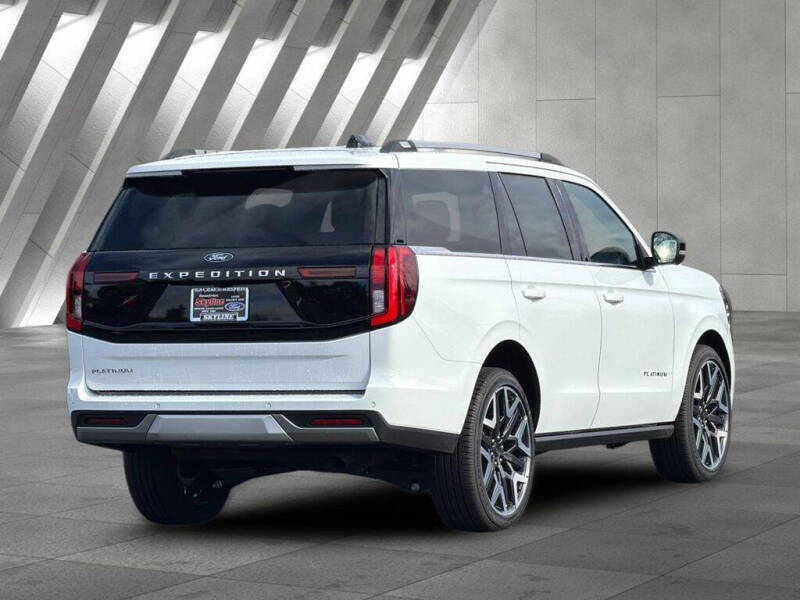 2026 Ford Expedition Platinum