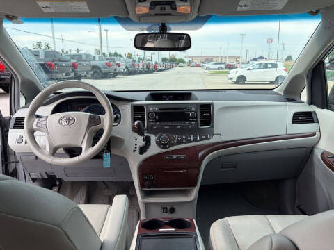 2013 Toyota Sienna
