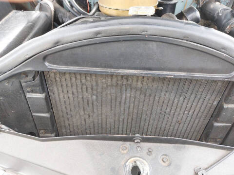 1951 Ford Deluxe