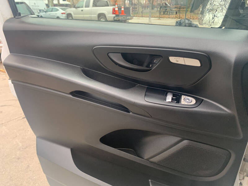 2016 Mercedes-Benz Metris Cargo