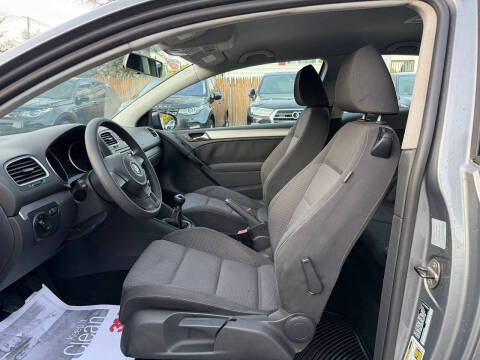 2010 Volkswagen Golf 2.5L PZEV