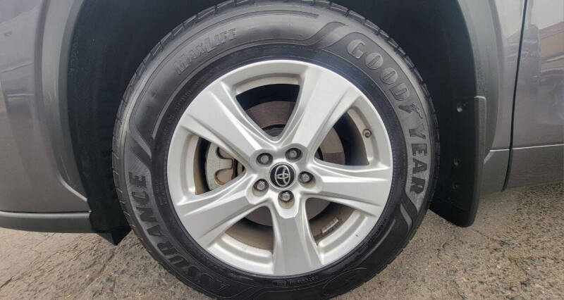 2021 Toyota Highlander L