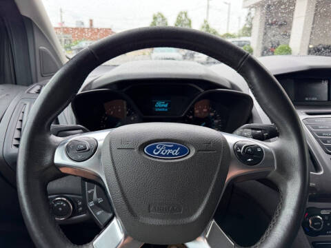 2018 Ford Transit Connect XLT