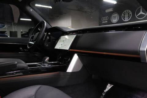 2023 Land Rover Range Rover P400 SE