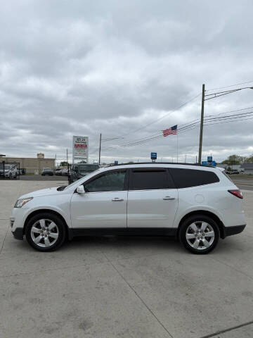 2017 Chevrolet Traverse LT