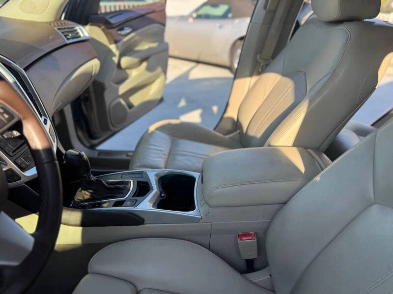 2010 Cadillac SRX Premium Collection