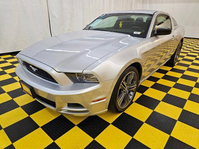 2013 Ford Mustang V6 Premium