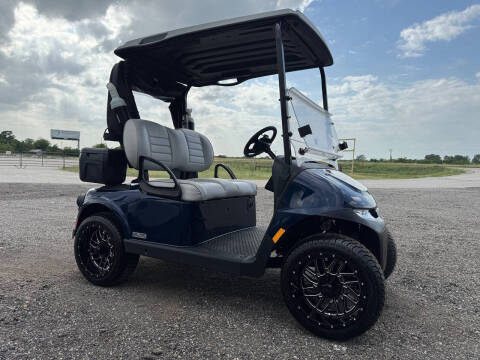 2025 E-Z-GO Freedom RXV