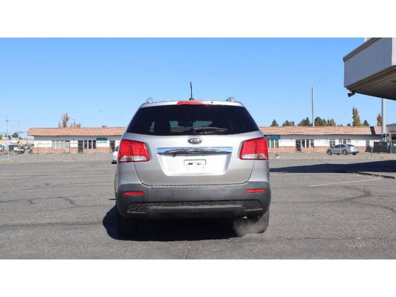 2013 Kia Sorento LX