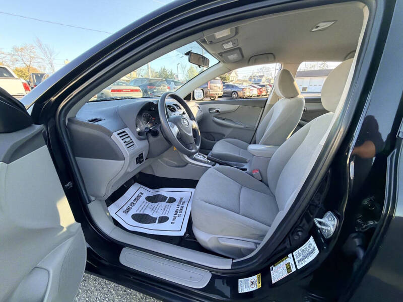 2010 Toyota Corolla LE