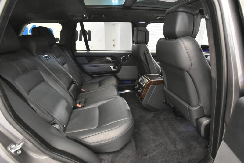 2021 Land Rover Range Rover P525 HSE Westminster Edition