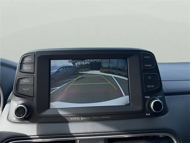 2020 Hyundai Kona SEL Plus