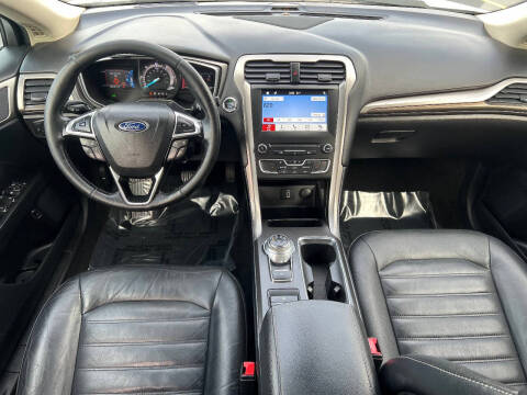 2018 Ford Fusion Hybrid SE