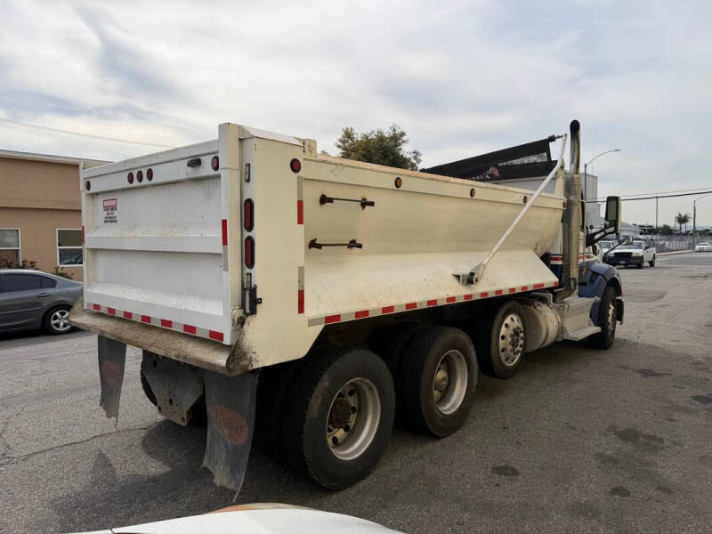 2016 Peterbilt 579