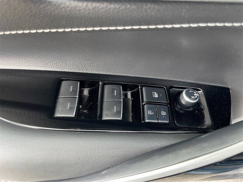 2021 Toyota Corolla Hatchback XSE