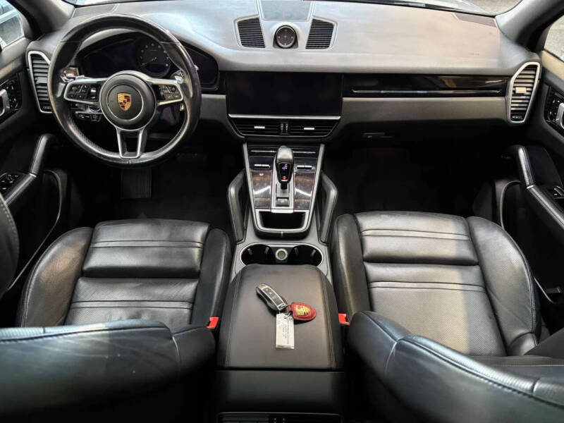 2020 Porsche Cayenne
