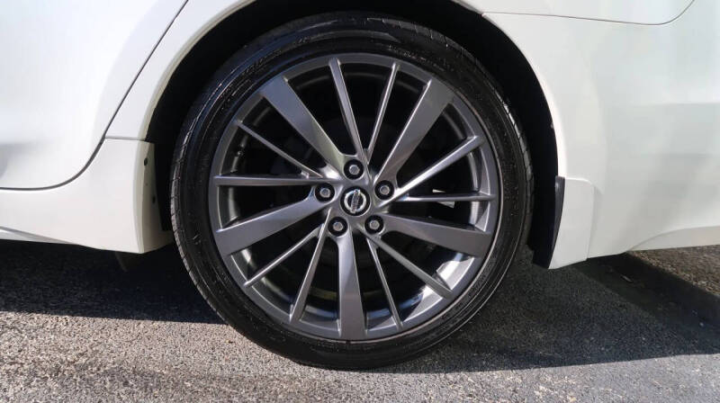 2019 Nissan Maxima Platinum