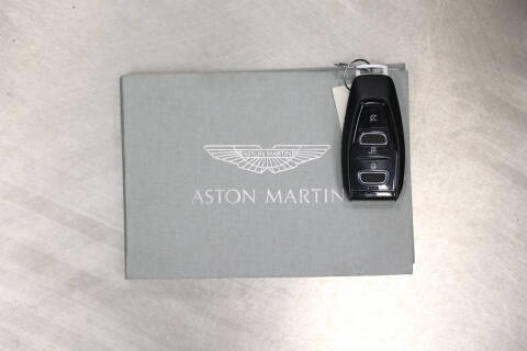 2021 Aston Martin DBX