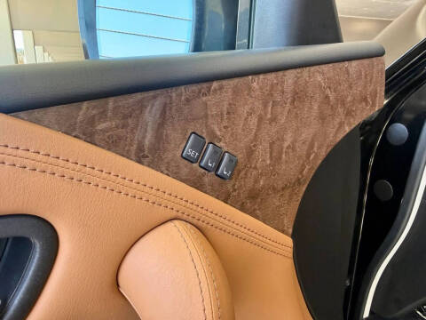 2016 Infiniti QX80