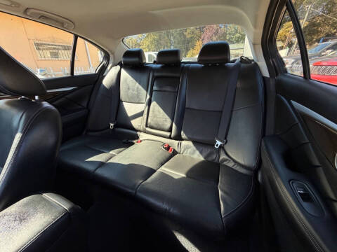 2015 Infiniti Q50 Sport