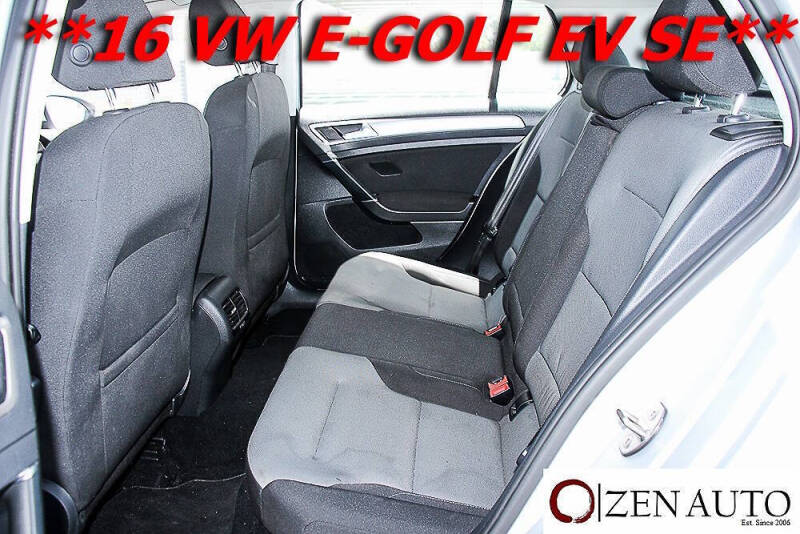 2016 Volkswagen e-Golf SE