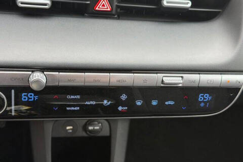 2024 Hyundai Ioniq 5 SE