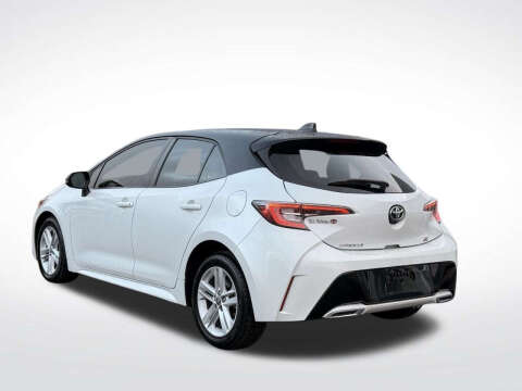 2022 Toyota Corolla Hatchback SE