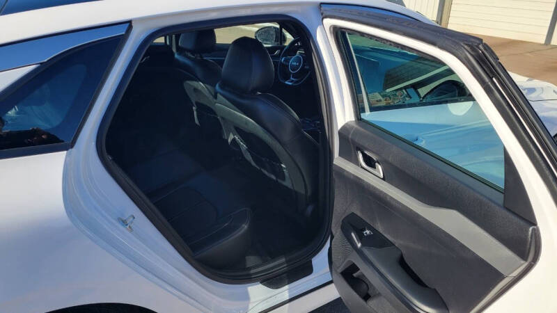2023 Kia K5 GT-Line