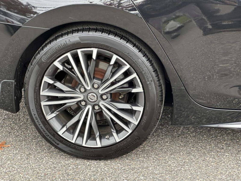 2017 Nissan Maxima Platinum