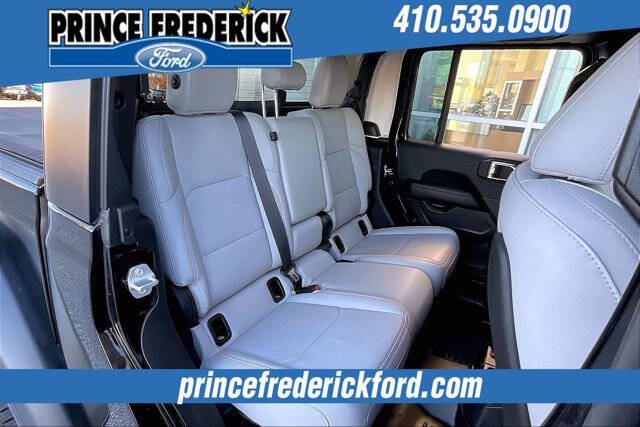 2023 Jeep Gladiator Mojave